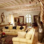 Tenuta Del Gallo *