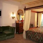 Tenuta Del Gallo *