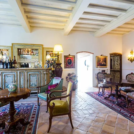 Farm stay Relais Tenuta Del Gallo *